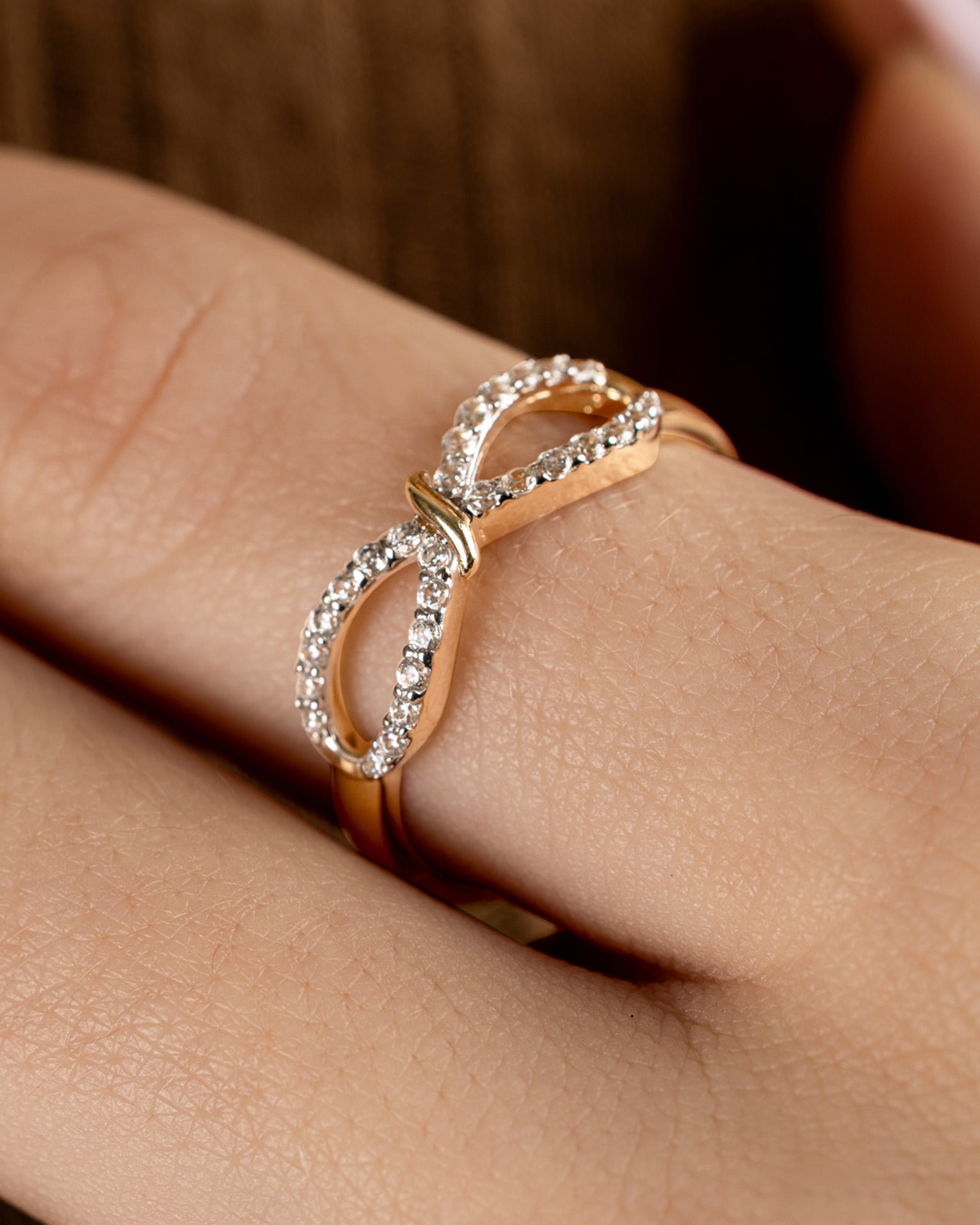 14K Gold Infinity Ring with CZ – A Timeless Statement of Luxury and Elegance