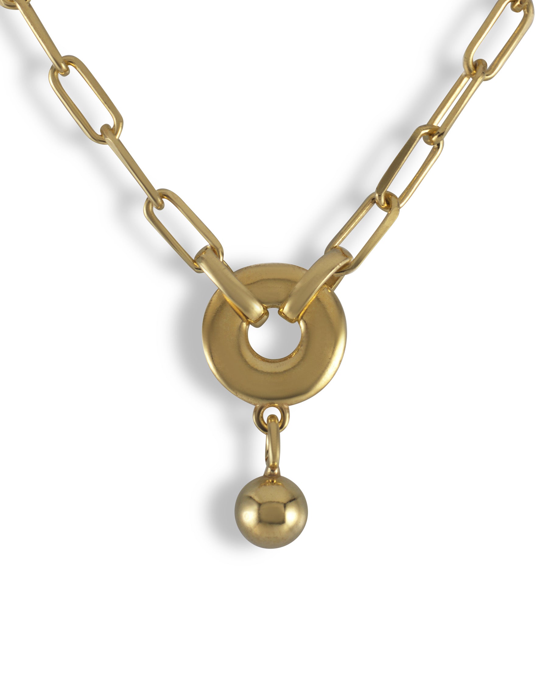 Discover Effortless Elegance with the Gold-Plated Silver Circle Necklace